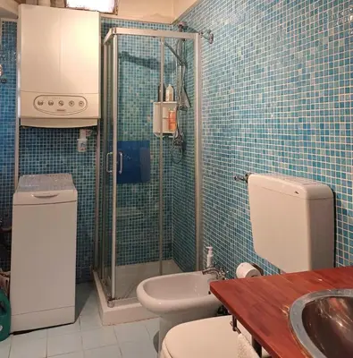 Bagno di Maison Mondrian, a due passi dal Duomo