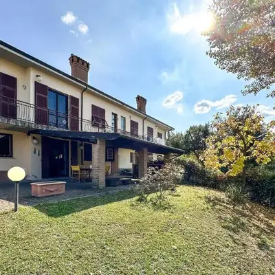 Cozy Home In Pozzol Groppo With Wifi
