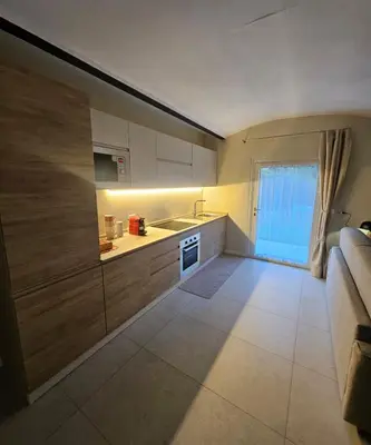 Cucina o angolo cottura di Casagalaverna con giardino