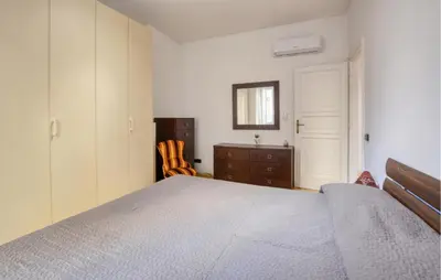 Letto o letti in una camera di 2 Bedroom Gorgeous Apartment In Rapallo