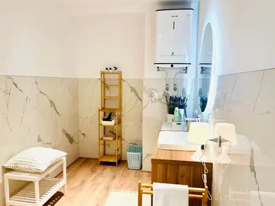 Cucina o angolo cottura di Crema, On the set of CMBYN, coffee scene view