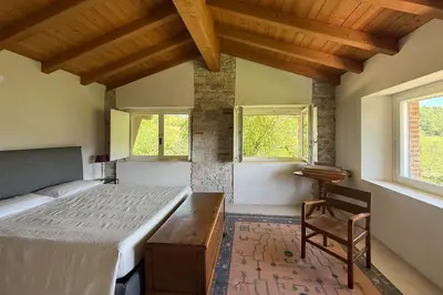 Letto o letti in una camera di Villa Poggio Castellaro by Boutique in the heart of Italy's Food Valley Emilia-Romagna