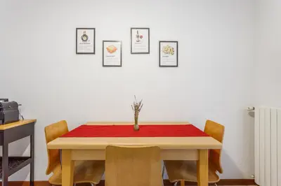 Planimetria di Parking & Free WiFi - Functional apartment
