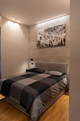 Letto o letti in una camera di Luxury Art & Chromotherapy Apt-Hospital District4