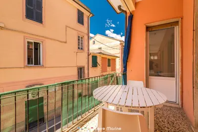 Balcone o terrazza di Tik Tok, TerreMarine