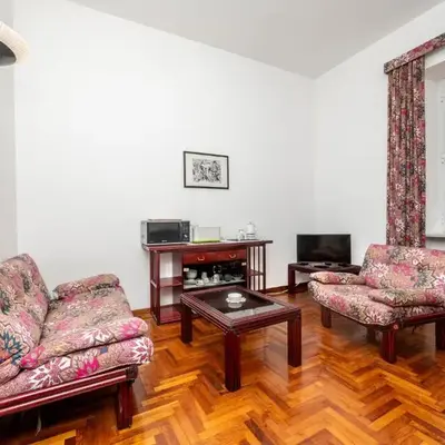330 - Lord Nelson Chiavari