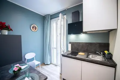 Cucina o angolo cottura di La Chimera Appartamenti