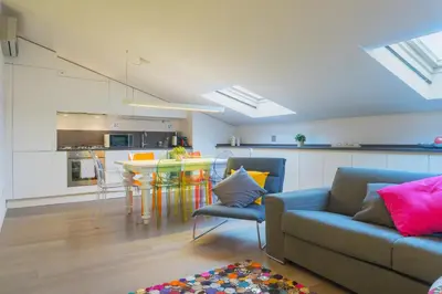 Cucina o angolo cottura di Loft Della Baia a Due Passi dal Mare