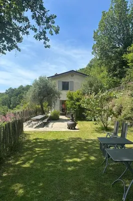 Giardino di Holiday Home Vakantievilla 'Top Hill' by Interhome