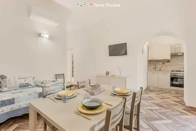 Cucina o angolo cottura di La Corte dei ValEmi 2-3, TerreMarine