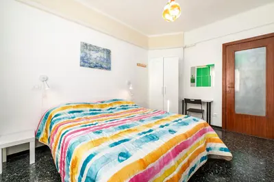 Letto o letti in una camera di 321 - Cà du Felisottu, Centro di Sestri a 500metri dalla Baia del Silenzio