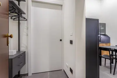 Planimetria di Stylish Loft with Private Garage near Ghirlandina