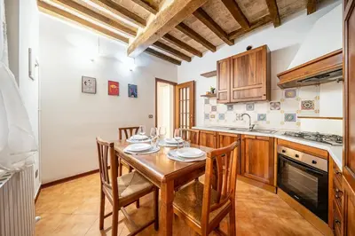 Cucina o angolo cottura di Centro Storico - Eleganza rustica in città