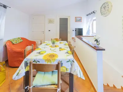 Area soggiorno di Holiday Home A Cà di Fratti by Interhome