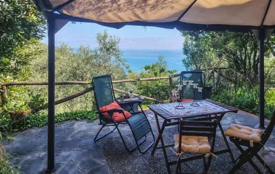 Paesaggio naturale nelle vicinanze della casa vacanze