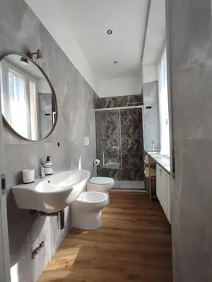 Bagno di Casa Dante 4