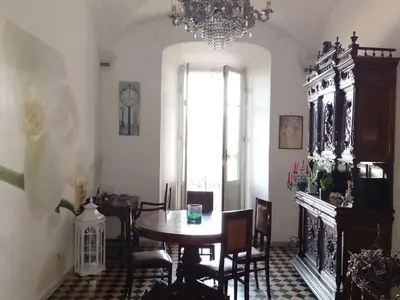 Area soggiorno di Apartment Wohnung mit zauberhaftem Blick auf das Schloss by Interhome