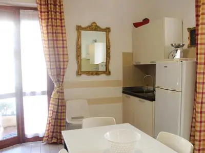 Cucina o angolo cottura di Apartment Sehr zentral mit Parkmöglichkeit by Interhome