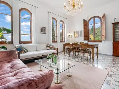 Area soggiorno di Holiday Home Villa Spenser by Interhome
