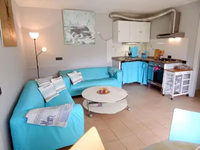 Cucina o angolo cottura di Holiday Home in mediterraner Kulisse by Interhome