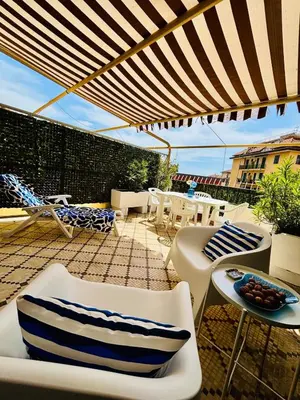 Area soggiorno di Monolocale con terrazza privata