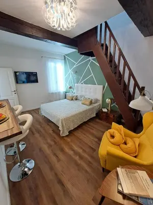 Letto o letti in una camera di MOvida apartment, Via Gallucci, Modena's historic center