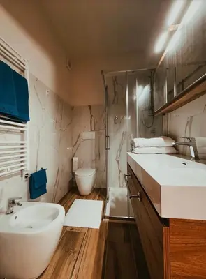 Bagno di Foresteria Liros 2