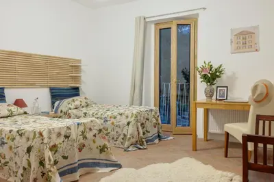 Letto o letti in una camera di Quiet Mountain Retreat near Cabella Ligure
