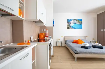 Cucina o angolo cottura di Orizzonte 5 Terre - Via Lunigiana 221 - Stazione Migliarina, interno 18