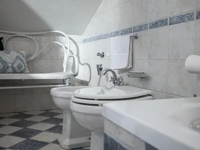 Bagno di Attico elegante con terrazza panoramica, in centro