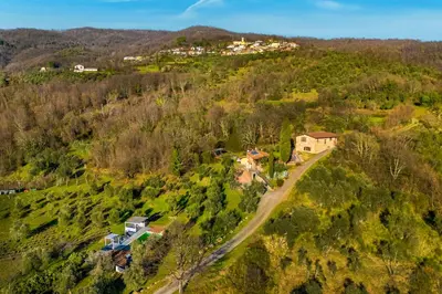 Paesaggio naturale nelle vicinanze della casa vacanze