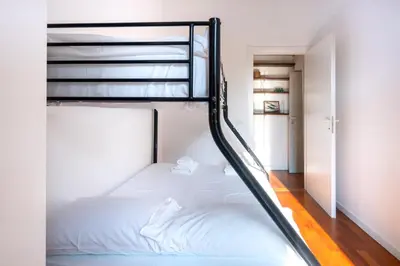 Letto o letti in una camera di GuestHost - Lovely Apartment in Parma!