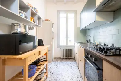 Cucina o angolo cottura di GuestHost - Lovely Apartment in Parma!