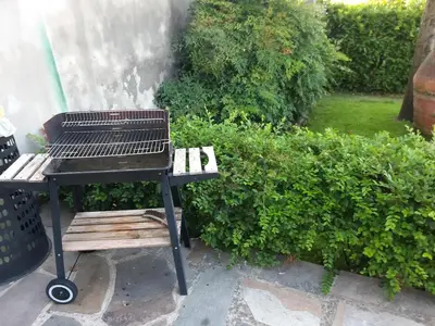 Attrezzature per barbecue disponibili per gli ospiti della casa vacanze