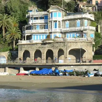 Azzurria