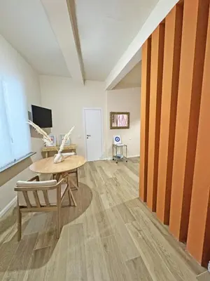 TV o dispositivi per l'intrattenimento presso rhouse petit prodige