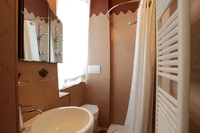Bagno di PIO Rooms b&b Parma