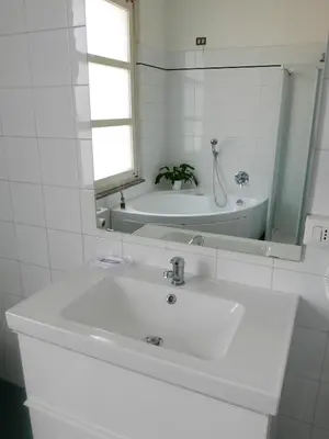 Bagno di Guesthouse Flora