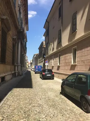 Il quartiere o una zona nella vicinanze dell'appartamento