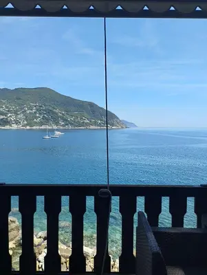 Paesaggio naturale nelle vicinanze del villaggio turistico