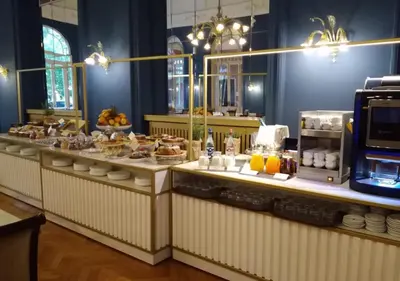 Cibo presso l'hotel o nelle vicinanze