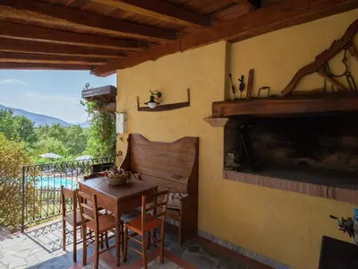 Balcone o terrazza di Farmhouse in Aulla with Private Pool