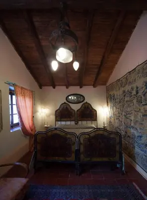 Letto o letti in una camera di Al Museo