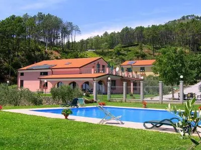 Piscina di Hotel La Rossola Resort & Natura Bonassola la Porta delle 5 Terre o nelle vicinanze