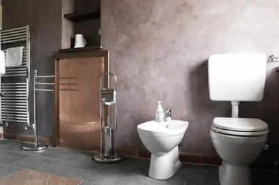 Bagno di Appartamenti Cenni - Relais su Lago