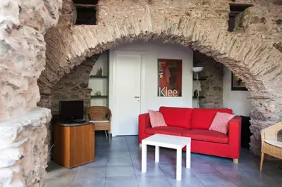 Area soggiorno di Casa degli Archi