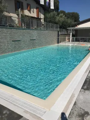 Piscina di Agriturismo Casa Villi o nelle vicinanze