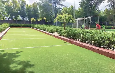 Attività di tennis o squash presso l'appartamento o nelle vicinanze