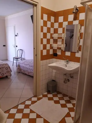 Bagno di Affittacamere Cigole