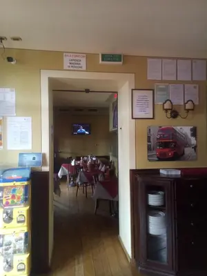 TV o dispositivi per l'intrattenimento presso London Cafè